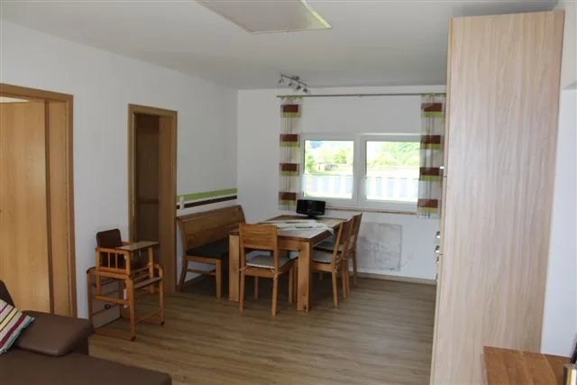 Ferienhaus am eigenen Angelsee, Bild 2