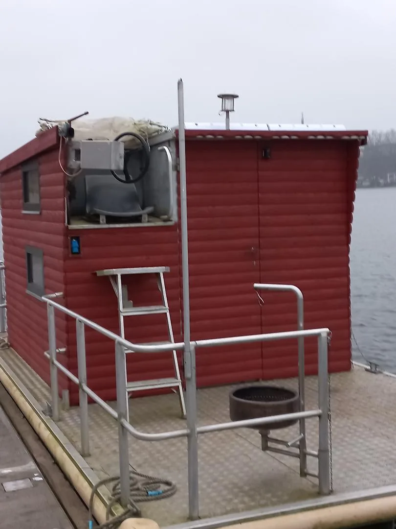 Kleines Hausboot – ideal für Ihren Angelausflug!, Bild 5